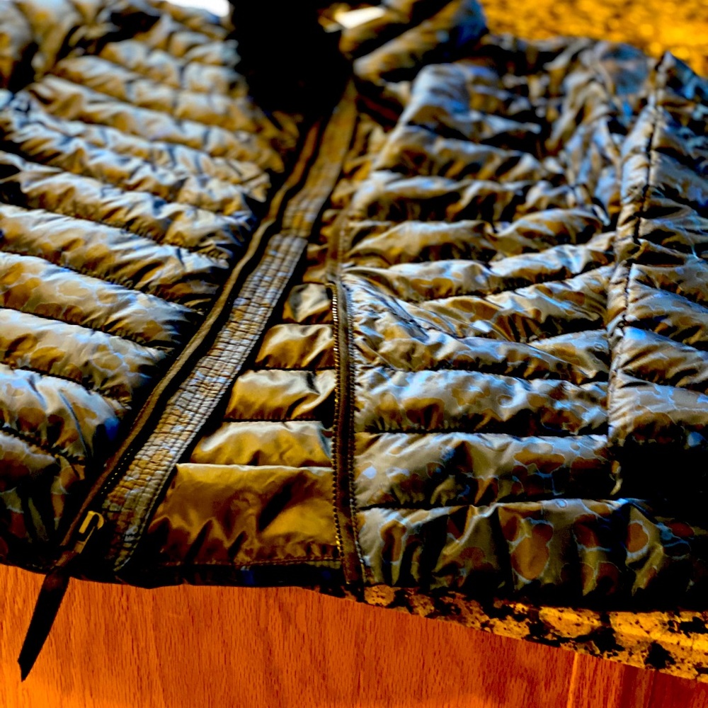 Women’s gap puffer coat NWT